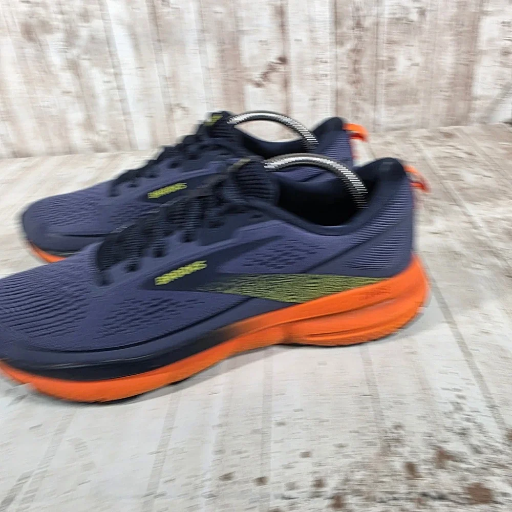 Brooks trace running